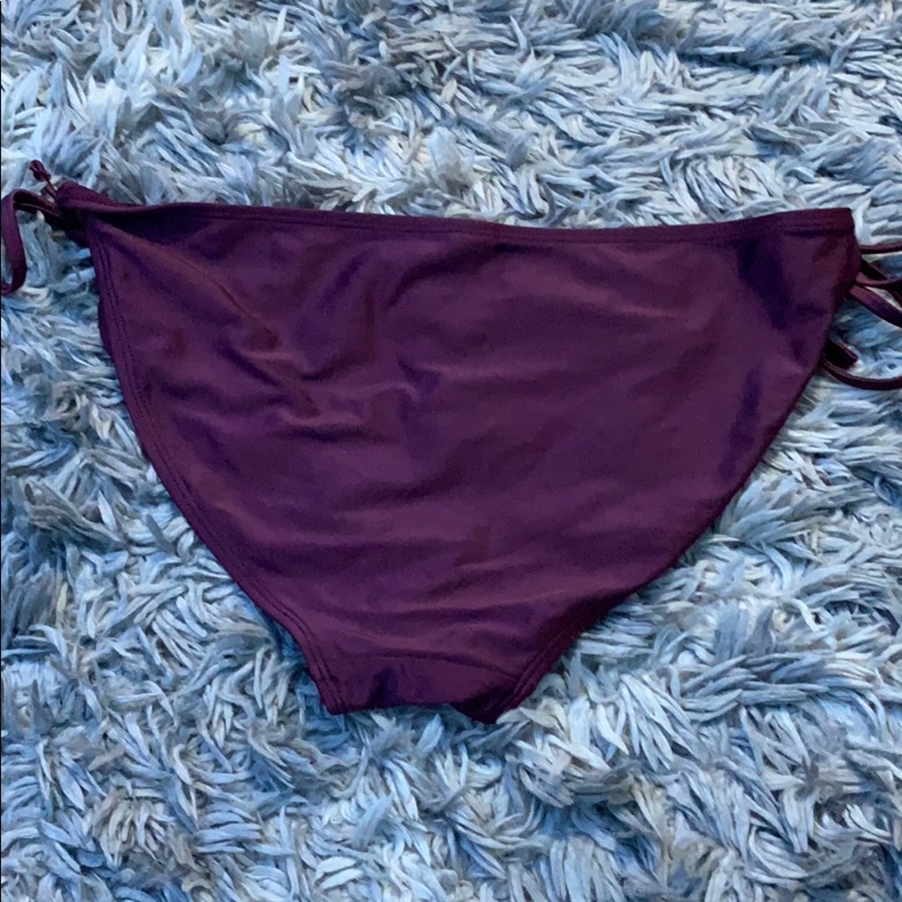 bikini bottom - Picture 2 of 2